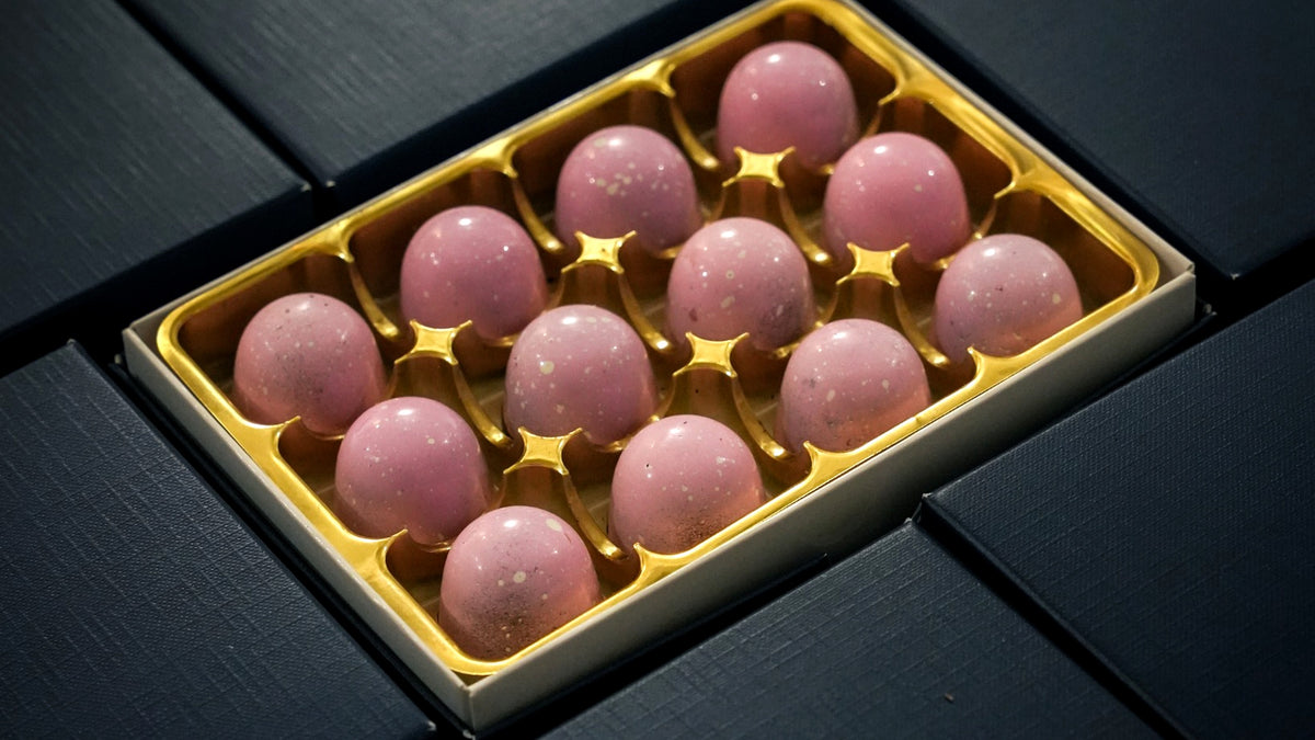 12 Champagne Dream English sparkling wine ganache bonbons by XO Chocolate London